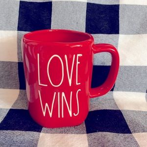RAE DUNN “LOVE WINS” MUG ❤️